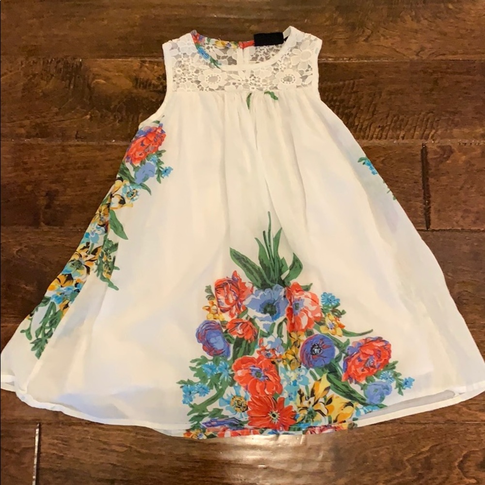 Kidpik white floral dress